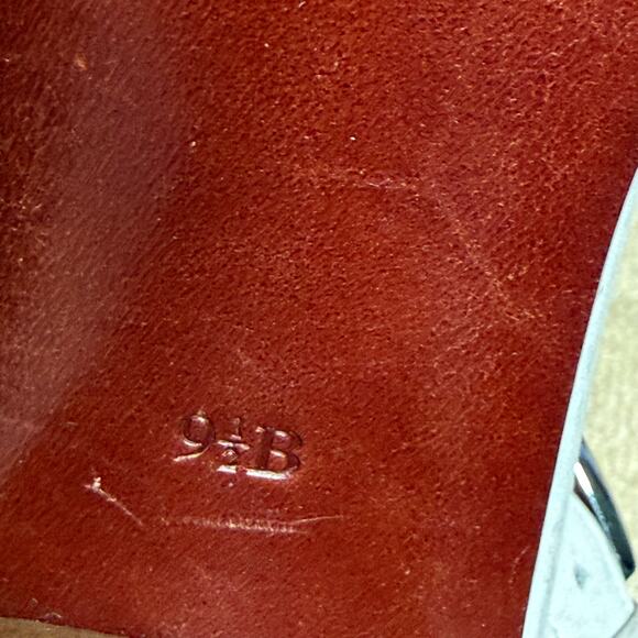 Cole Haan Elegant Pale Grey Suede Slingback Heels Shoes Size 9.5B NWOB - Picture 8 of 10